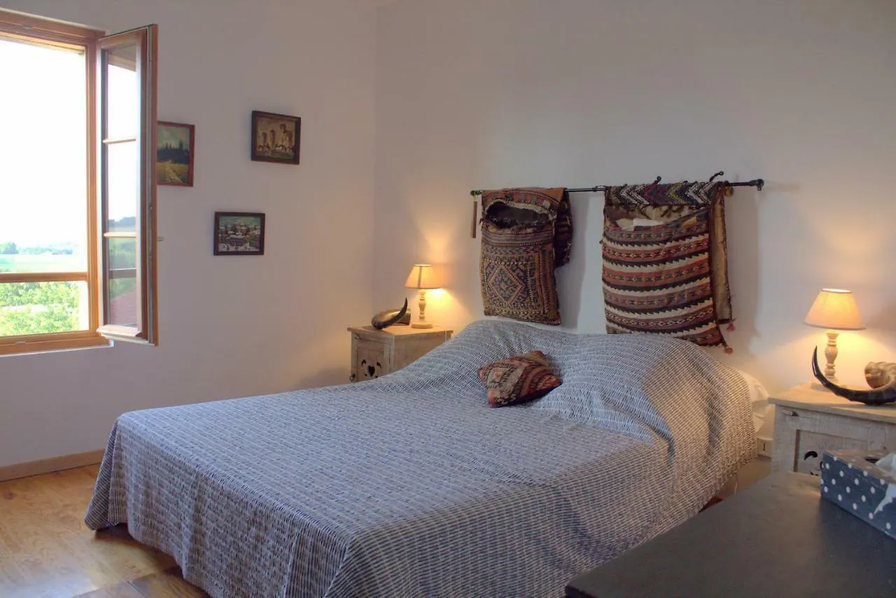 Bed and Breakfast Le Reve De Baba Bassoues Francia