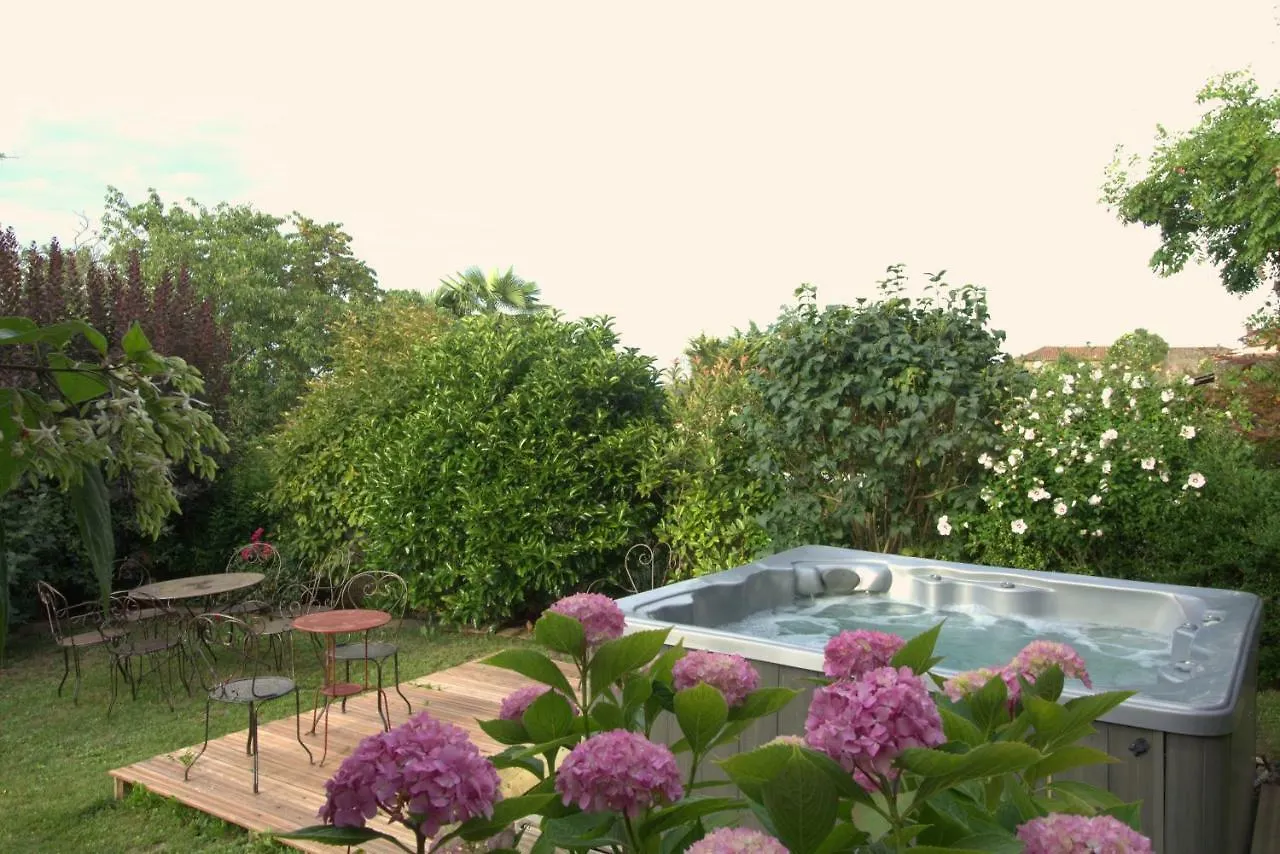 Bed and Breakfast Le Reve De Baba Bassoues